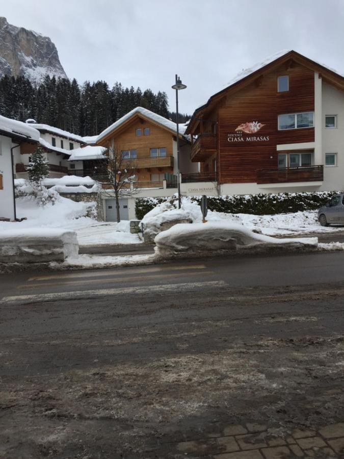 Albergo Bar Ristorante Dolomia บาเดีย ภายนอก รูปภาพ